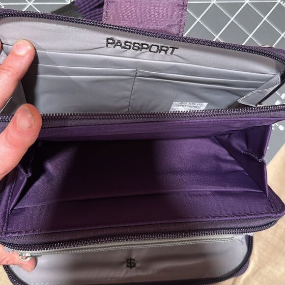Magellan RFID Blocking Travel Wristlet Crossbody In Eggplant NWT - Picture 6 of 6